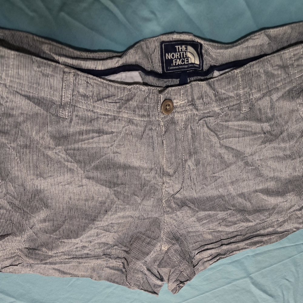 The North Face Women's Gray Striped Shorts